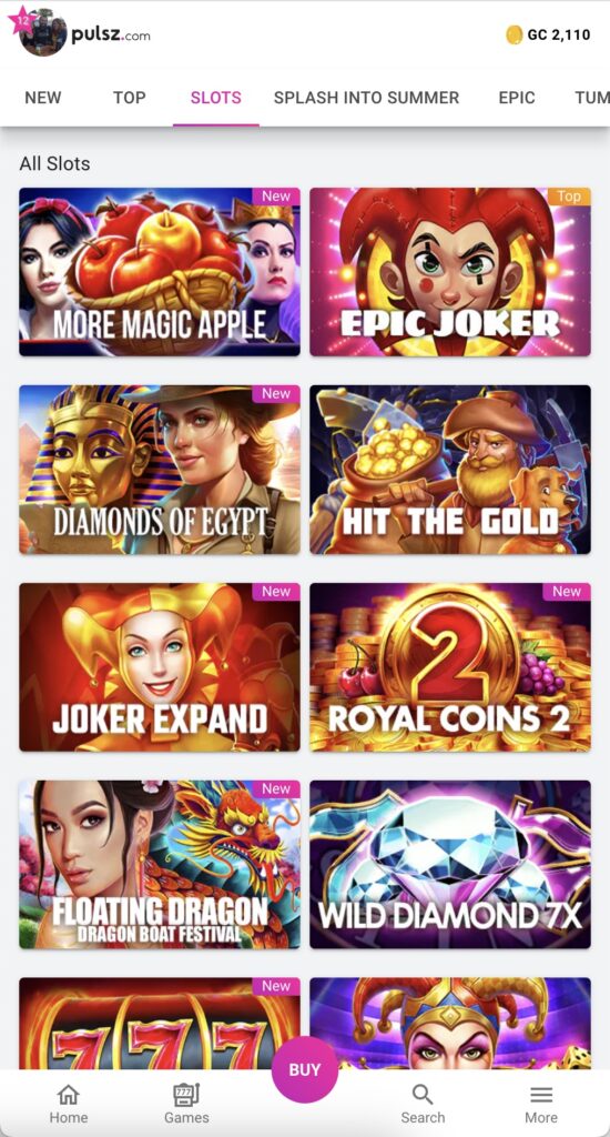 Pantalla de la app de Pulsz Social Casino con los juegos de slots 