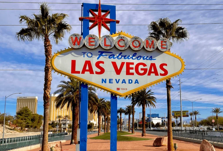 Welcome to Las Vegas sign