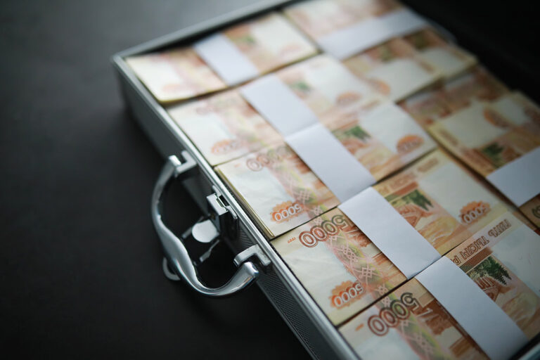 PokerStars owner Flutter has agreed to pay $4 million to the SEC for alleged anti-bribery failings in Russia.