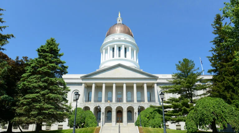 Maine Internet Gambling Bill returns to consideration