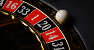 Iowa online casinos may have to wait now that commercial casino moratorium ending