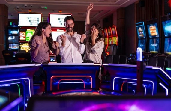Iowa Campus Betting Story Highlights Growing Pull of Sports Wagering and Kalshi Among Young Adults